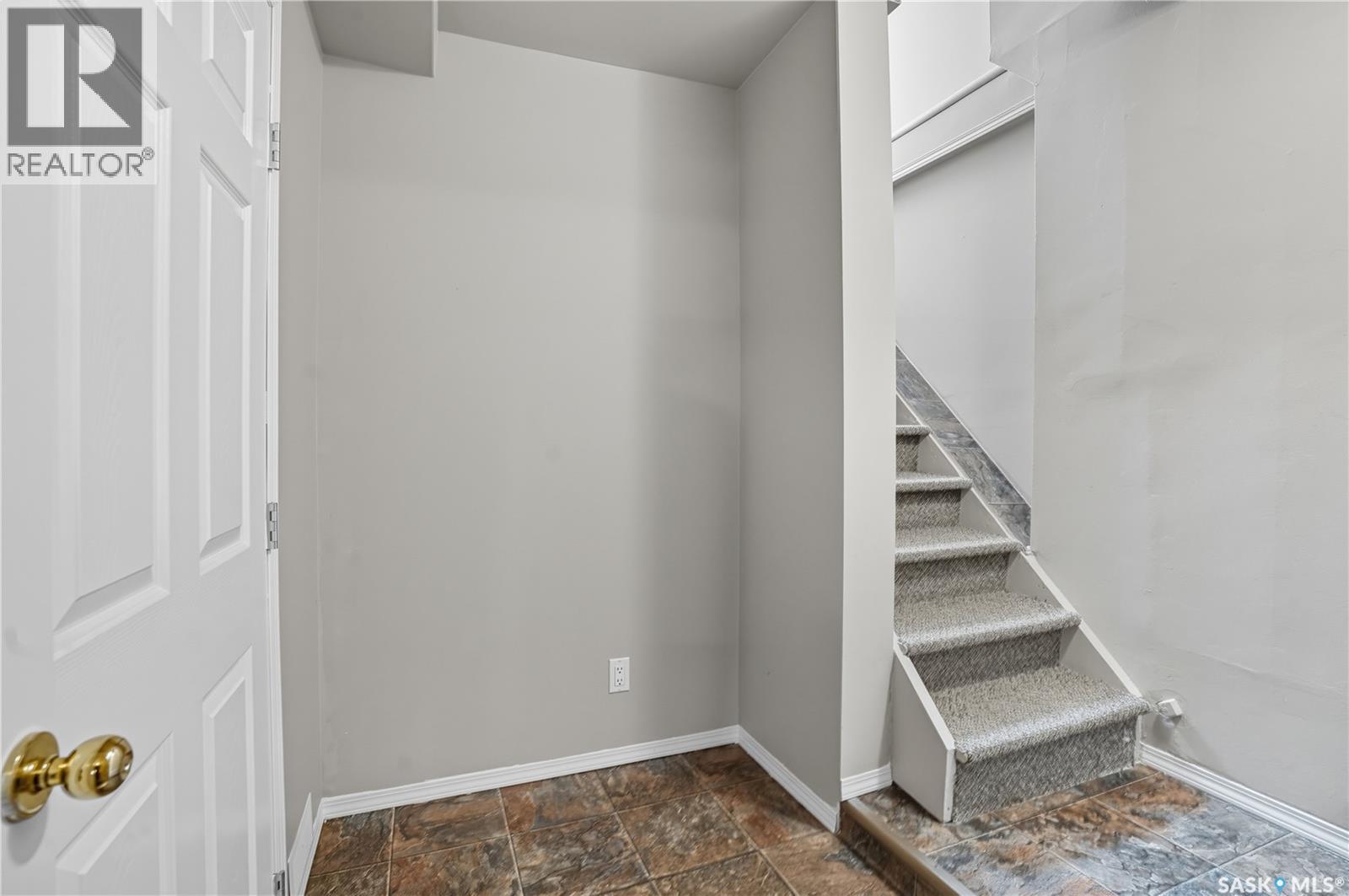 1511 15th Avenue, Regina, Saskatchewan  S4P 0Z4 - Photo 26 - SK020282