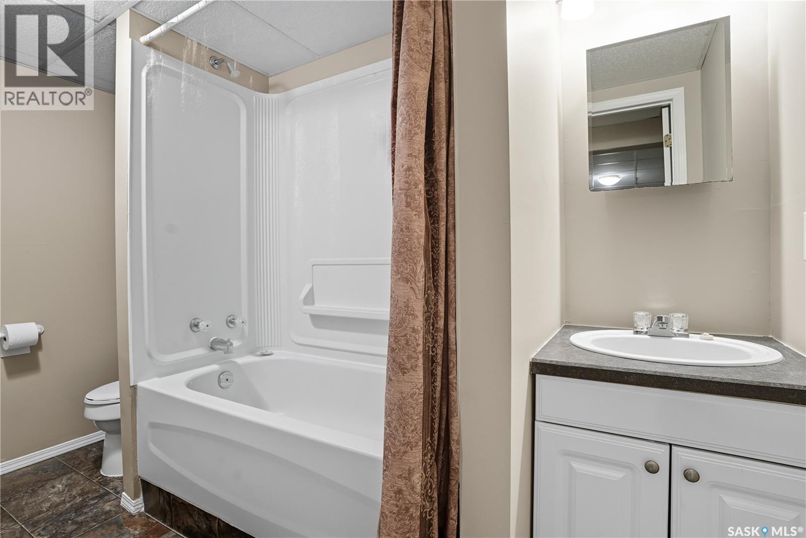 1511 15th Avenue, Regina, Saskatchewan  S4P 0Z4 - Photo 32 - SK020282