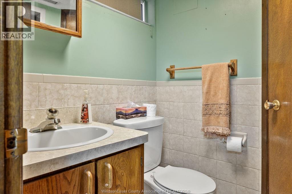 3545 Glenwood, Windsor, Ontario  N9E 2Y6 - Photo 32 - 25025638