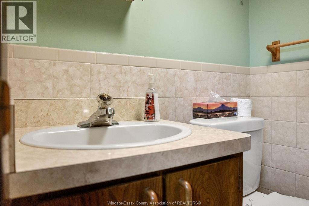 3545 Glenwood, Windsor, Ontario  N9E 2Y6 - Photo 33 - 25025638
