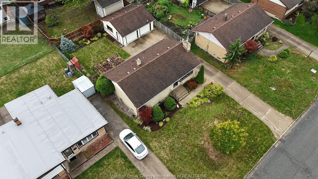 3545 Glenwood, Windsor, Ontario  N9E 2Y6 - Photo 36 - 25025638