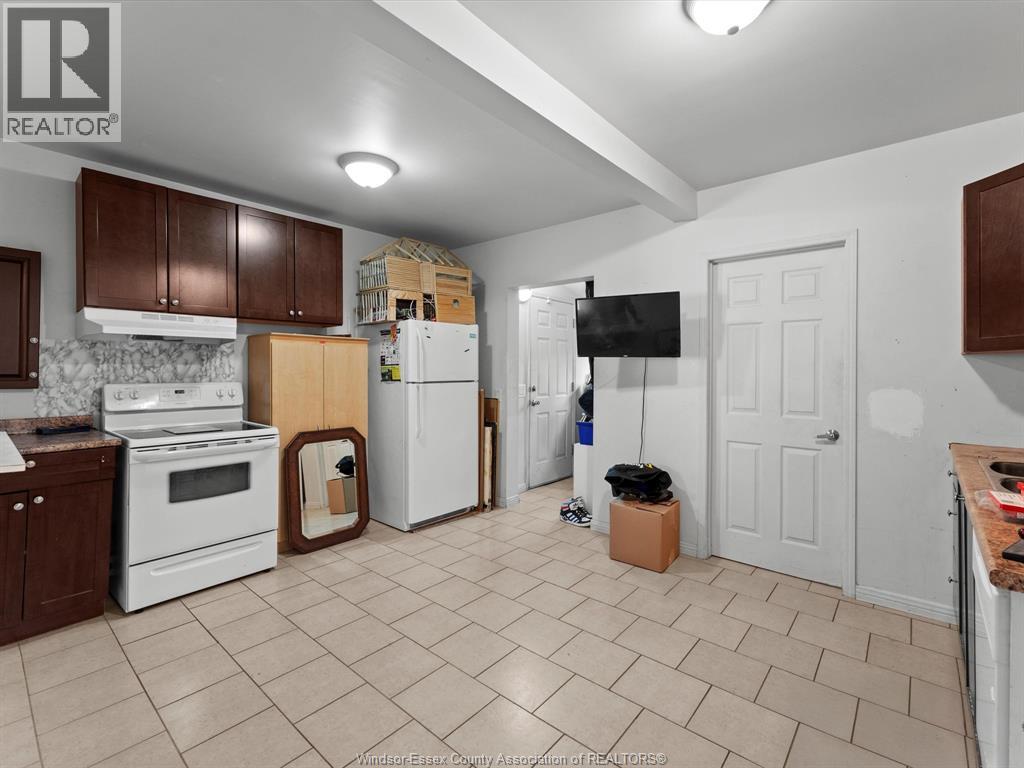 253 Curry Avenue, Windsor, Ontario  N9B 2B4 - Photo 17 - 25025634