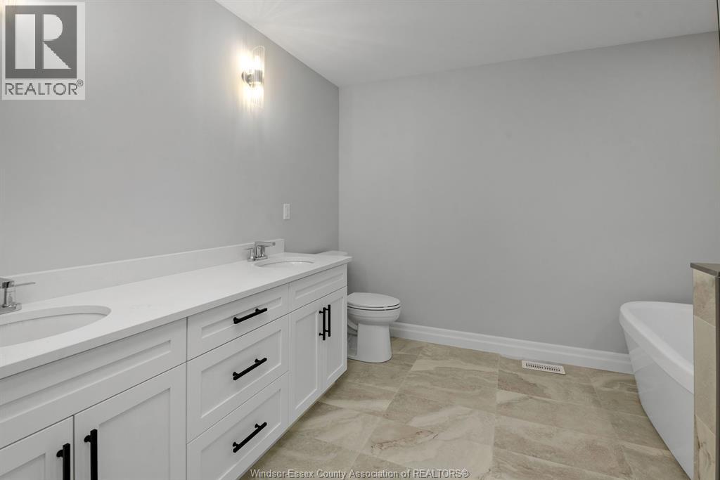 49 Belleview Drive, Kingsville, Ontario  N0R 1B0 - Photo 21 - 25025624