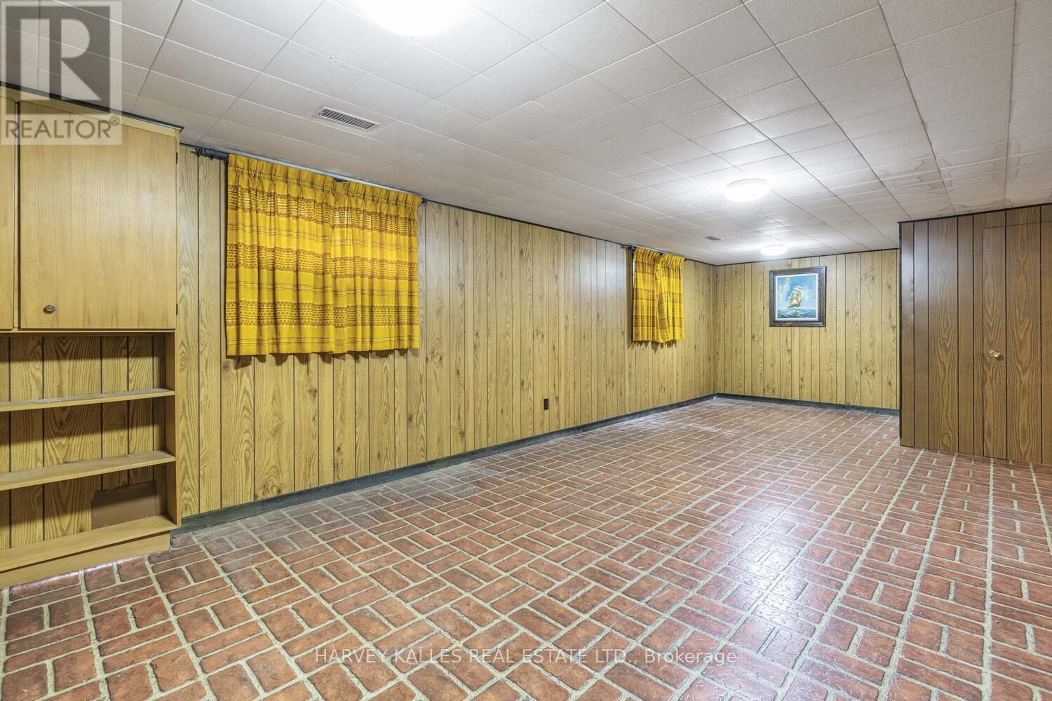 246 Brighton Avenue, Toronto, Ontario  M3H 4E7 - Photo 18 - C12451224