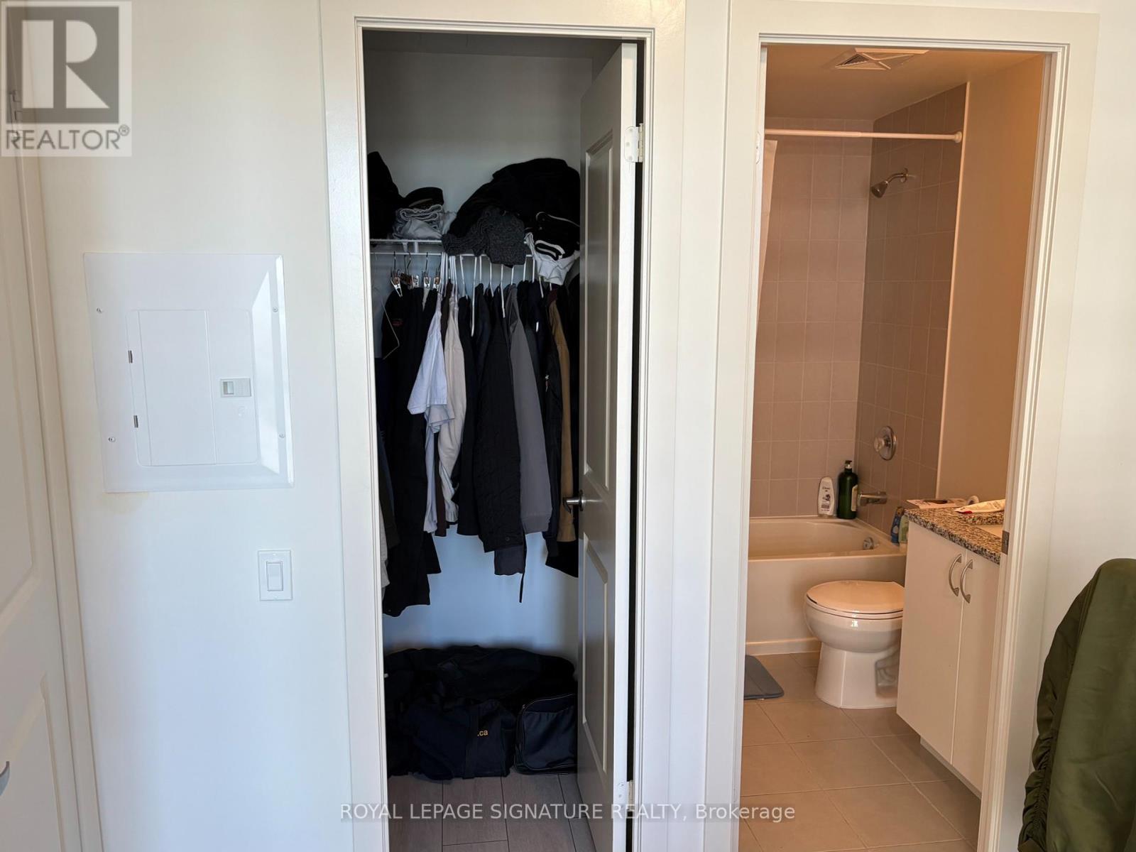1203 - 4955 Yonge Street, Toronto, Ontario  M2N 0L8 - Photo 8 - C12451246