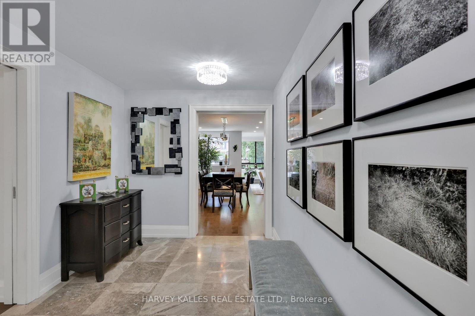 324-325 - 40 Sylvan Valley Way, Toronto, Ontario  M5M 4M3 - Photo 2 - C12451260