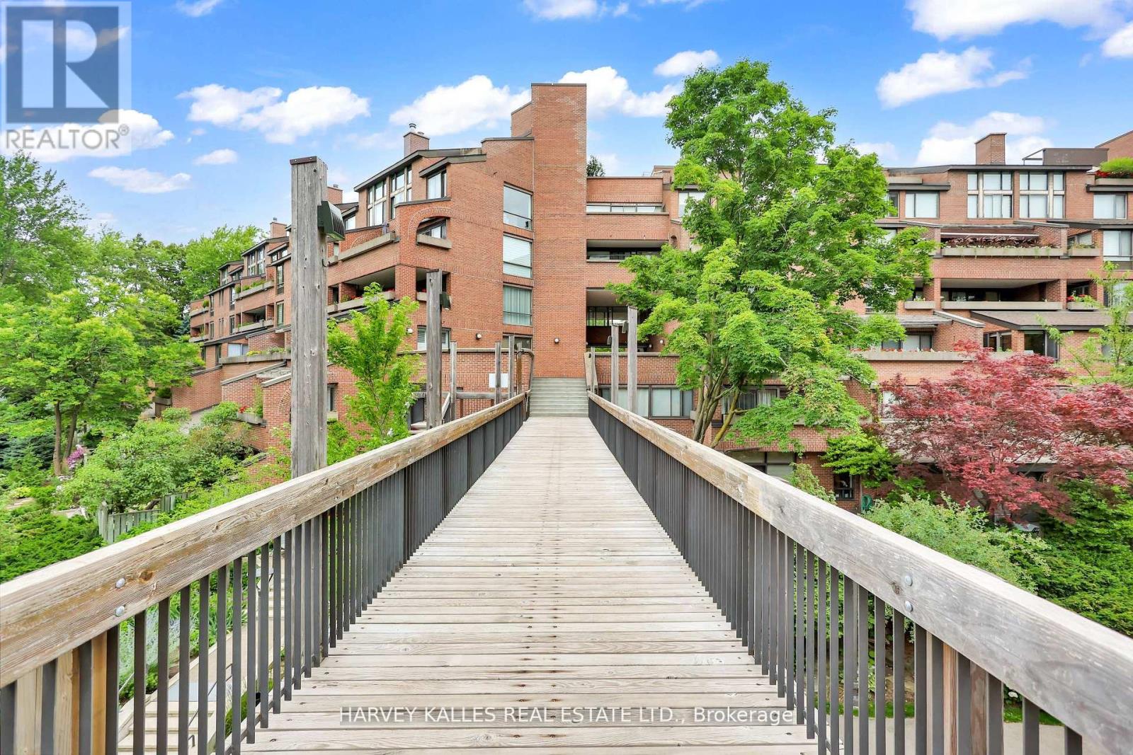 324-325 - 40 Sylvan Valley Way, Toronto, Ontario  M5M 4M3 - Photo 35 - C12451260