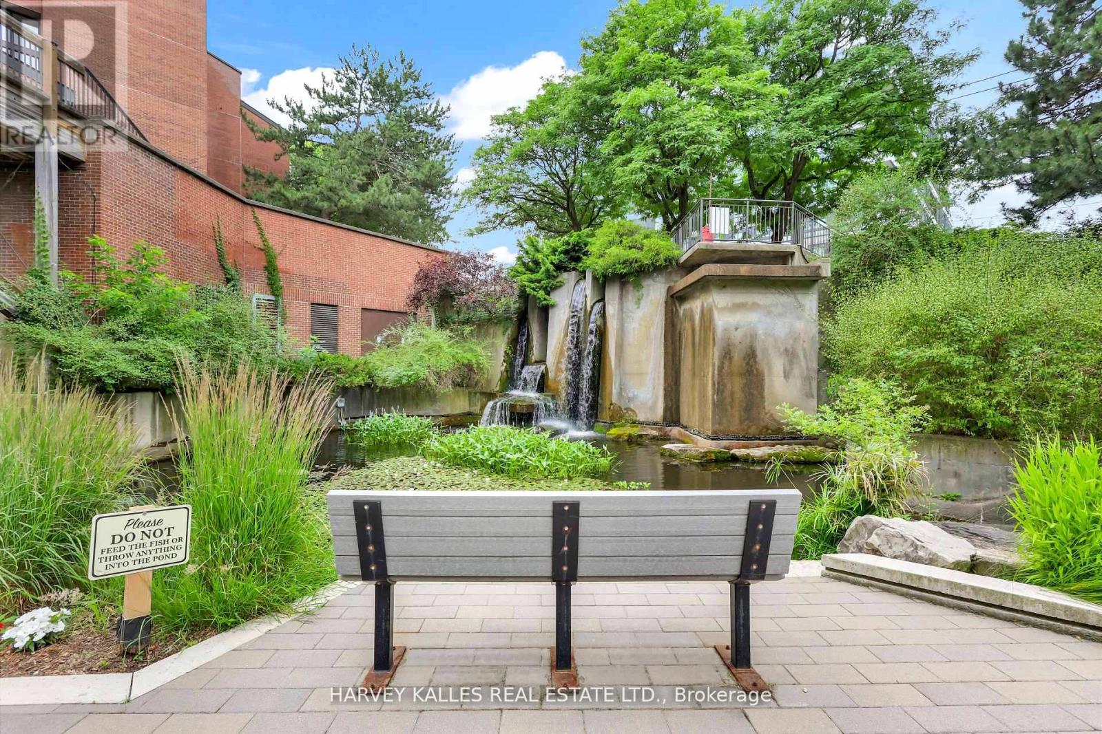324-325 - 40 Sylvan Valley Way, Toronto, Ontario  M5M 4M3 - Photo 37 - C12451260