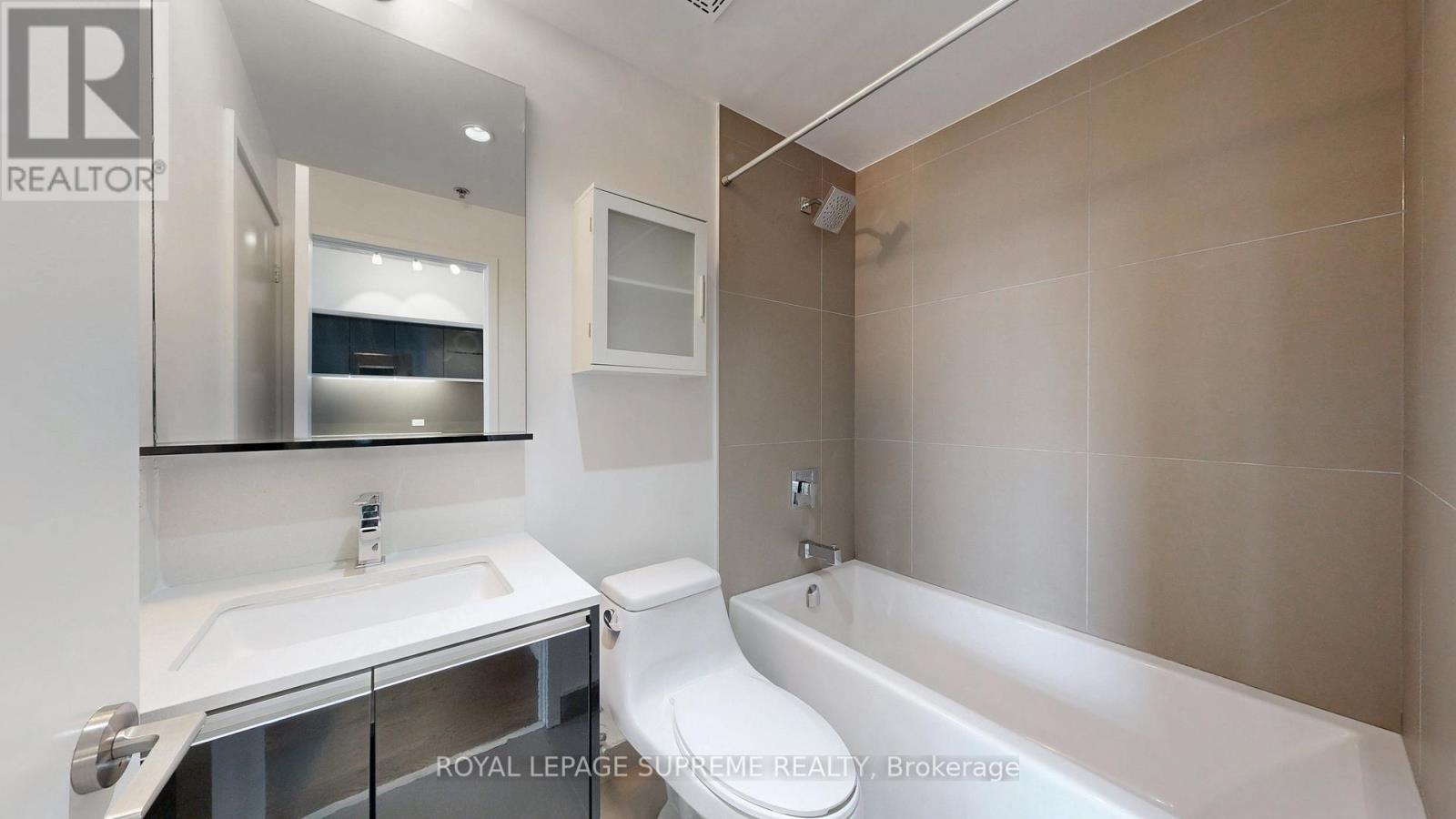 709 - 20 Gladstone Avenue, Toronto, Ontario  M6J 0E9 - Photo 20 - C12451263