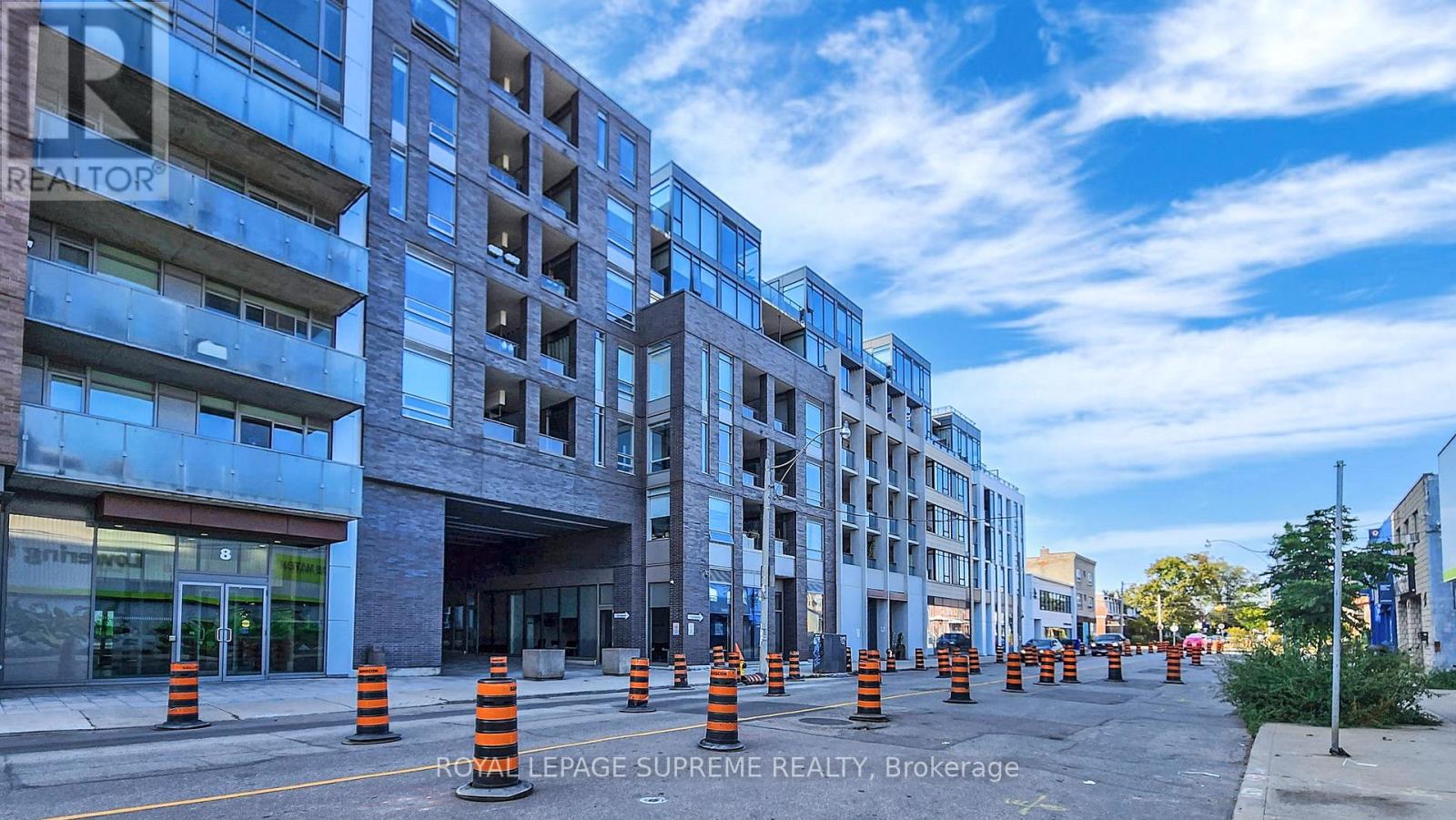 709 - 20 Gladstone Avenue, Toronto, Ontario  M6J 0E9 - Photo 3 - C12451263