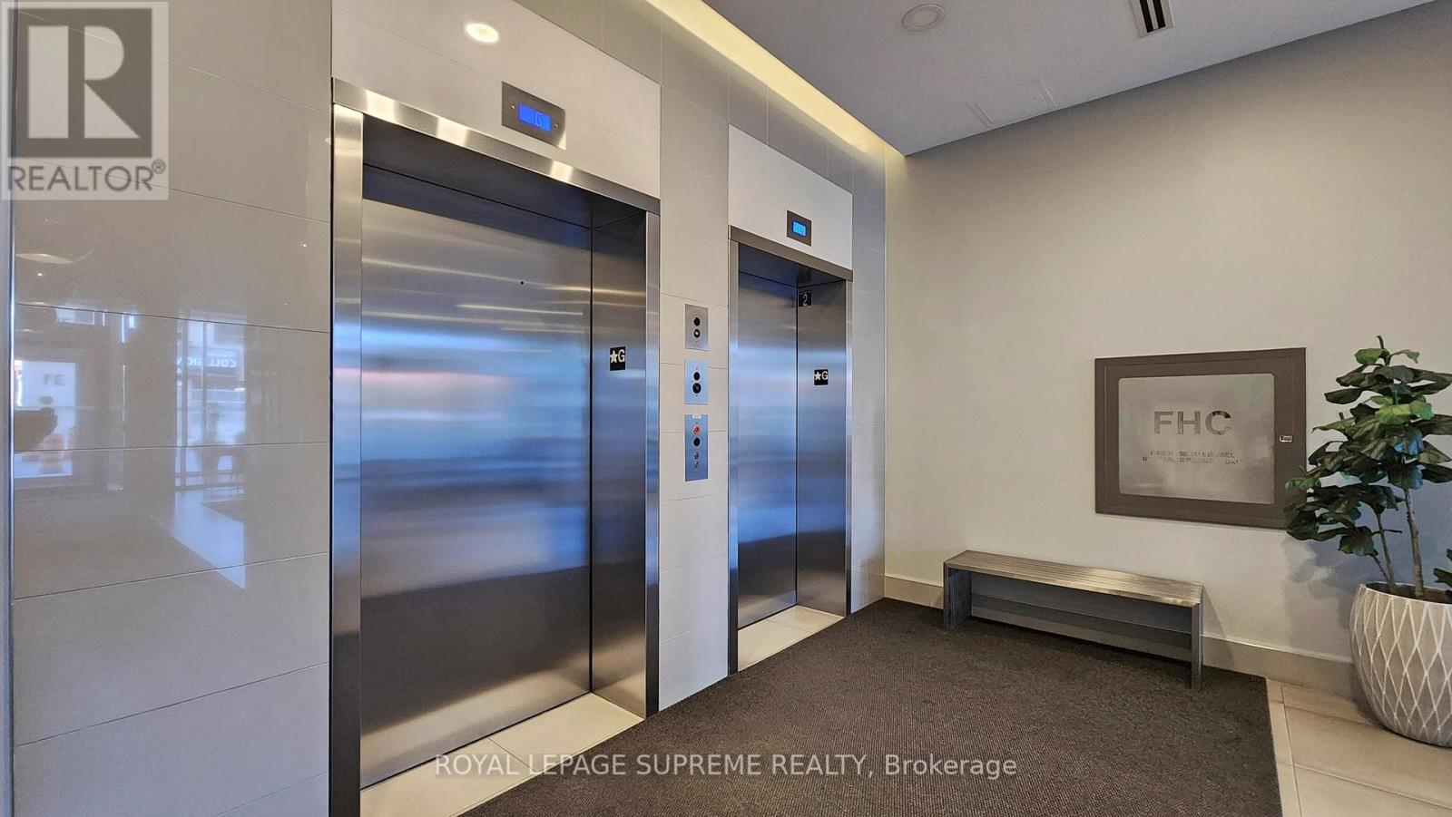 709 - 20 Gladstone Avenue, Toronto, Ontario  M6J 0E9 - Photo 34 - C12451263