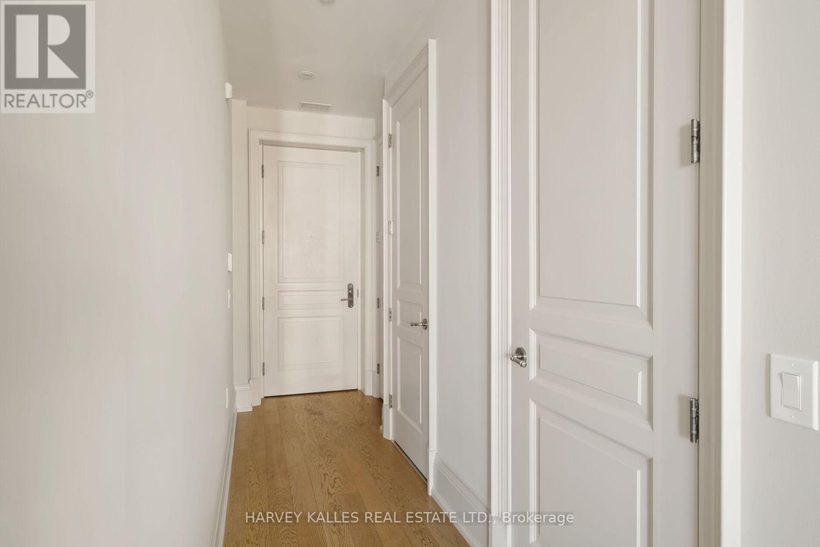 306 - 133 Hazelton Avenue, Toronto, Ontario  M5R 2E4 - Photo 11 - C12451278