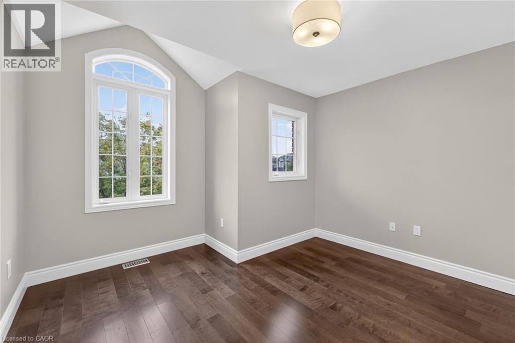155 Springstead Avenue, Stoney Creek, Ontario  L8E 6E7 - Photo 33 - 40777433