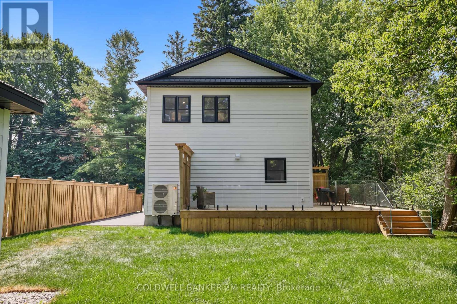 128 Buckingham Avenue, Oshawa, Ontario  L1G 2K5 - Photo 45 - E12451420