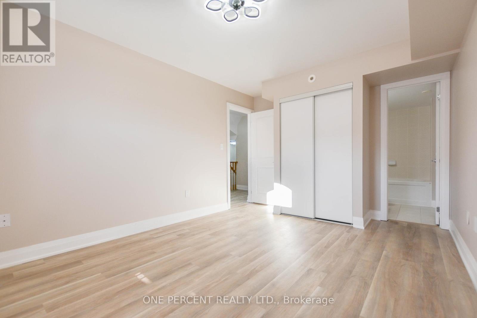 201 - 320 John Street, Markham, Ontario  L3T 0B1 - Photo 19 - N12451213