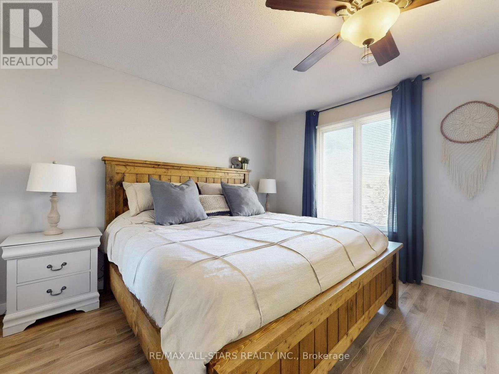 21 Annamaria Drive, Georgina, Ontario  L4P 3H8 - Photo 21 - N12451223