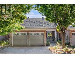 8 KINMOUNT PRIVATE, Ottawa, Ontario