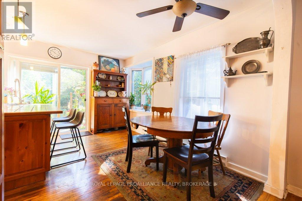 337 Palace Road, Kingston, Ontario  K7L 4T4 - Photo 4 - X12451324