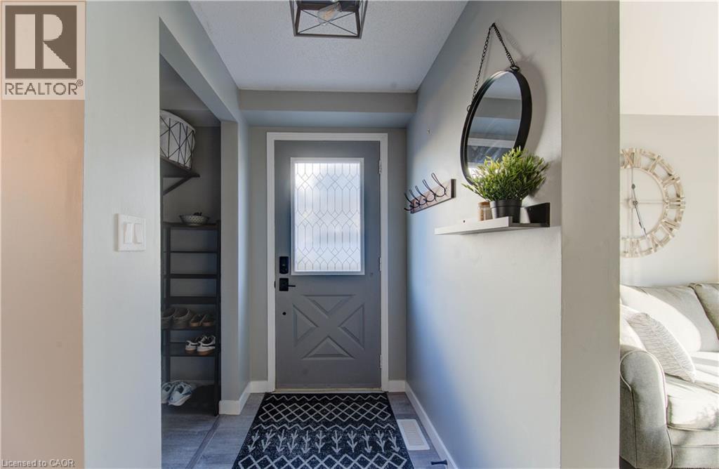 563 Mortimer Drive, Cambridge, Ontario  N3H 5M6 - Photo 4 - 40774462