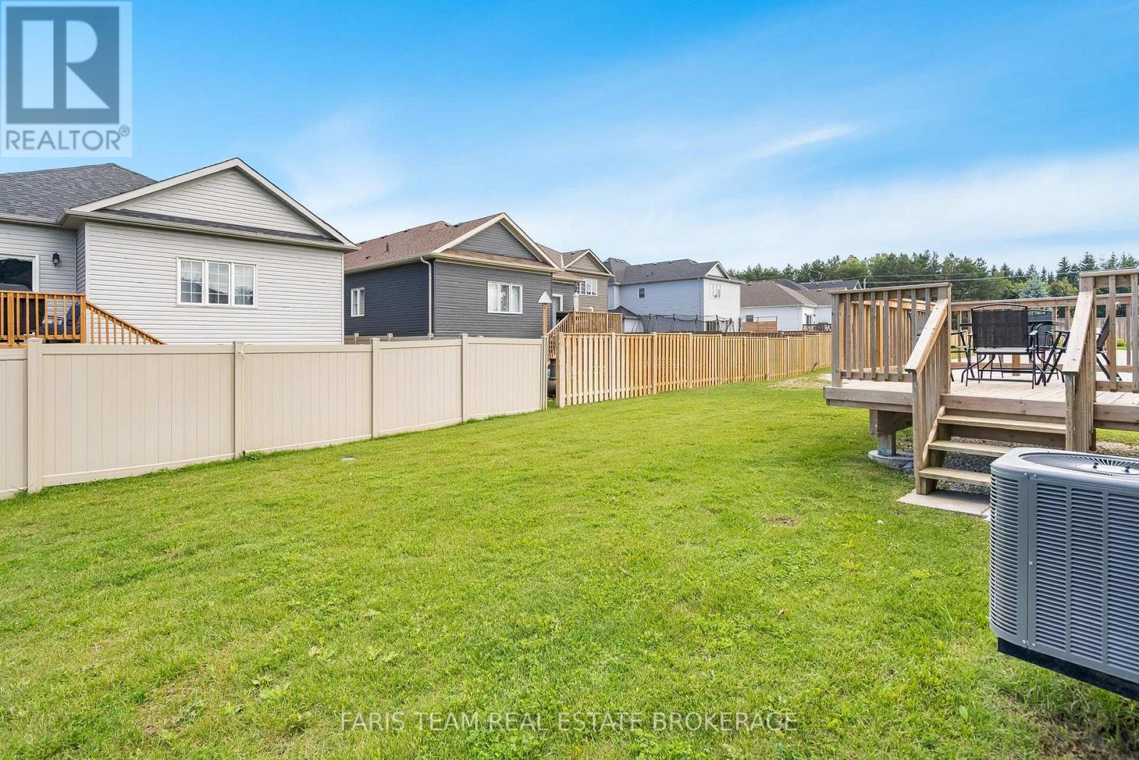 227 Mowat Street N, Clearview, Ontario  L0M 1S0 - Photo 31 - S12451248