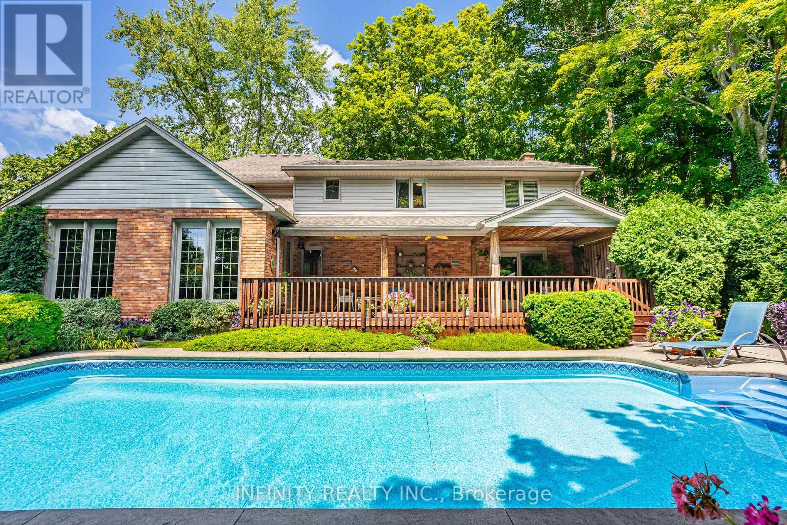 251 Hunt Club Drive, London North, Ontario  N6H 3Z2 - Photo 38 - X12451311