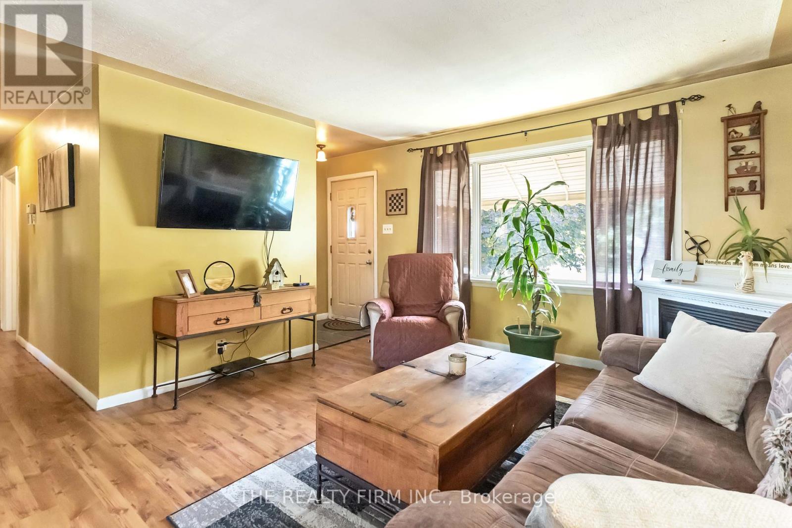 1919 Duluth Crescent, London East, Ontario  N5V 1H6 - Photo 14 - X12451404