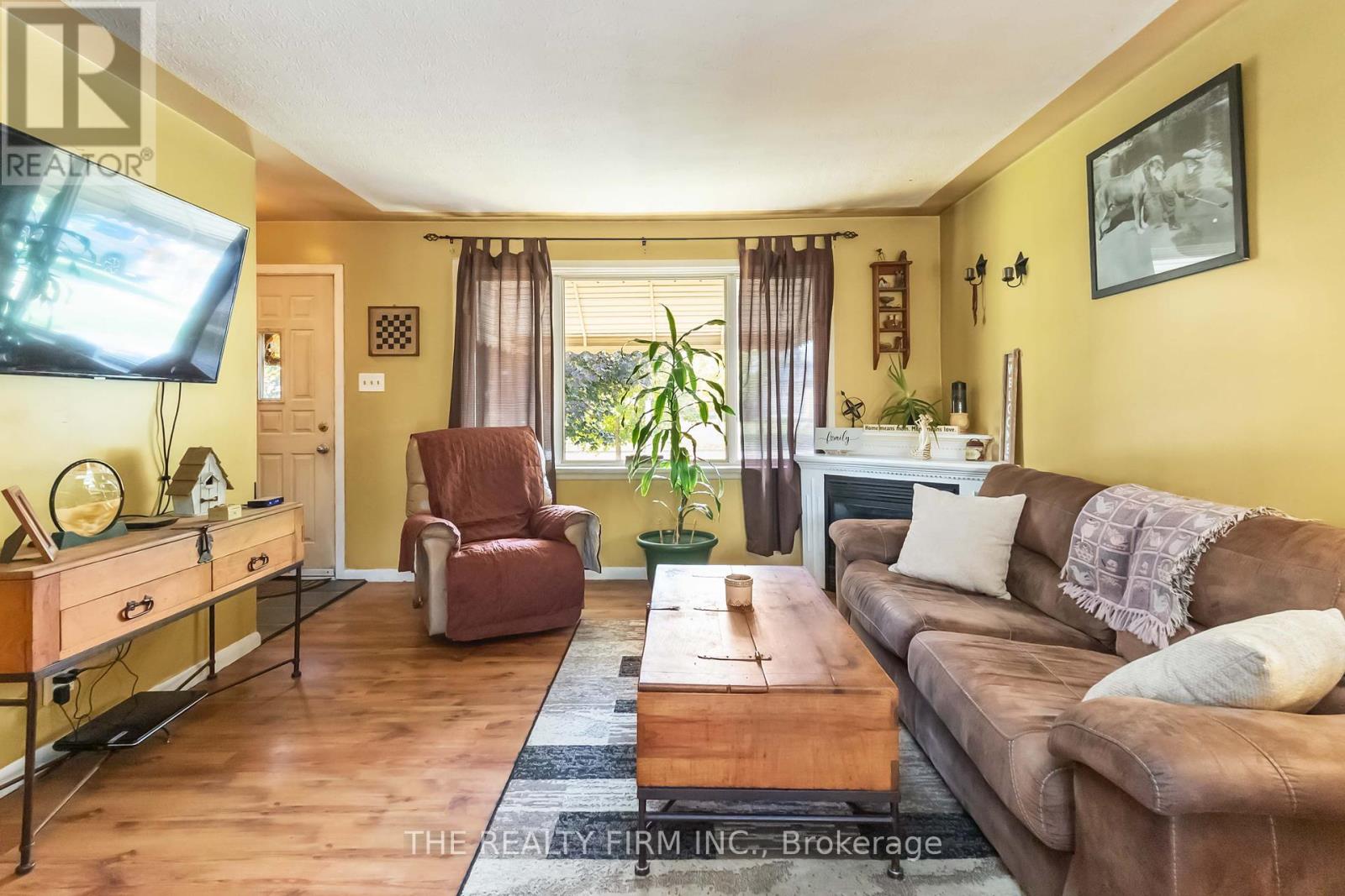 1919 Duluth Crescent, London East, Ontario  N5V 1H6 - Photo 15 - X12451404