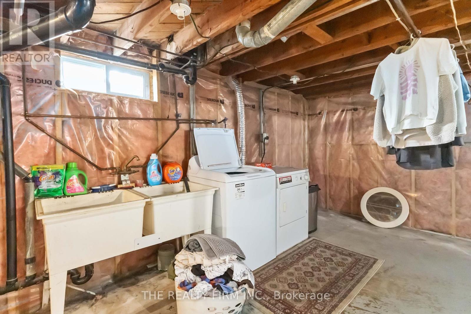 1919 Duluth Crescent, London East, Ontario  N5V 1H6 - Photo 33 - X12451404