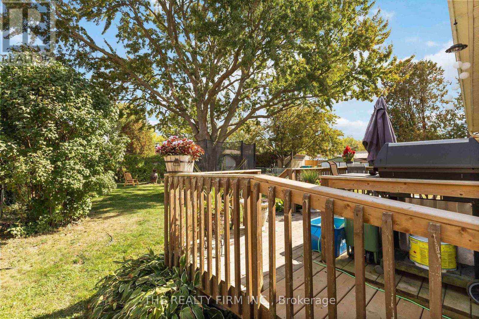 1919 Duluth Crescent, London East, Ontario  N5V 1H6 - Photo 39 - X12451404
