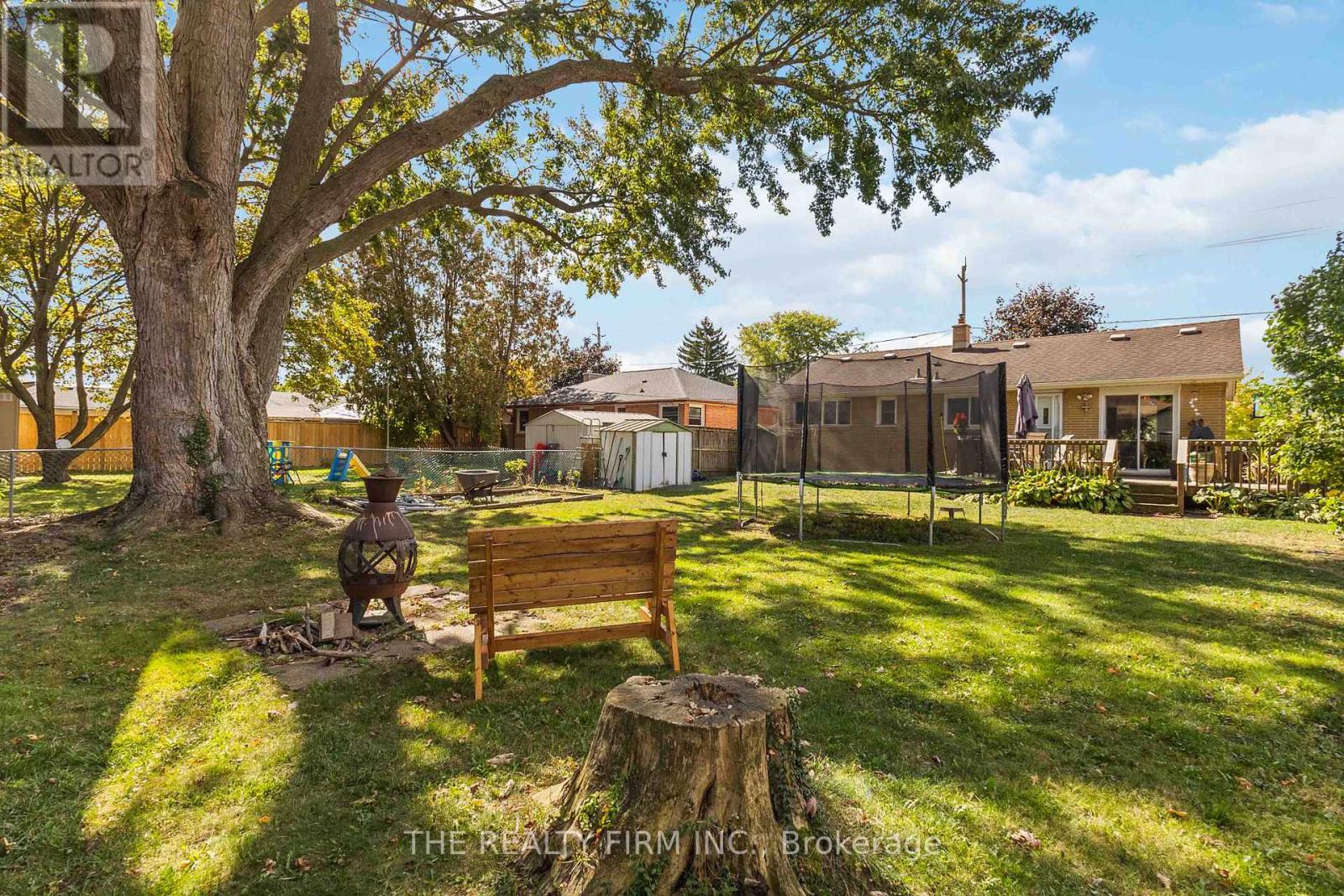 1919 Duluth Crescent, London East, Ontario  N5V 1H6 - Photo 44 - X12451404