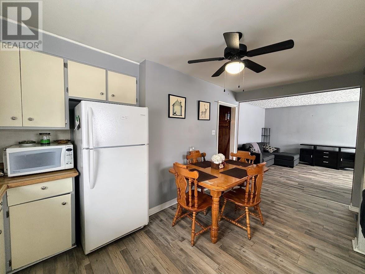 68 Neebig Ave, Manitouwadge, Ontario  P0T 2C0 - Photo 4 - TB250917
