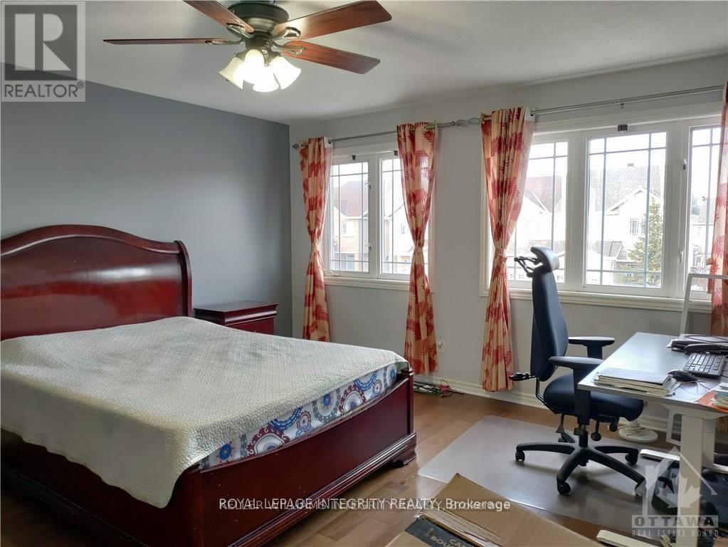 459 Celtic Ridge Crescent, Ottawa, Ontario  K2W 0B2 - Photo 12 - X12451361