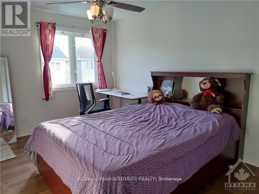 459 Celtic Ridge Crescent, Ottawa, Ontario  K2W 0B2 - Photo 13 - X12451361