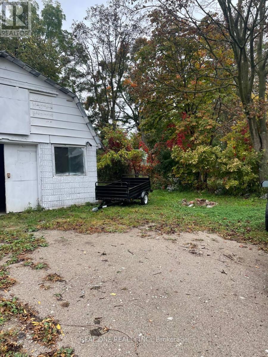 216 John Street N, Orillia, Ontario  L3V 3H7 - Photo 33 - S12447706