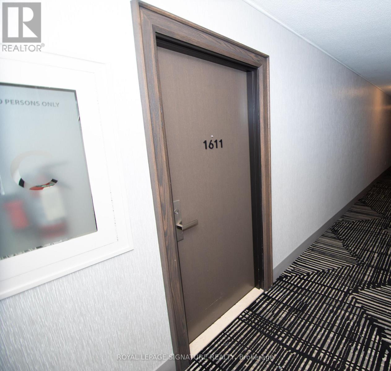 1611 - 45 Southport Street, Toronto, Ontario  M6S 3N5 - Photo 6 - W12451215