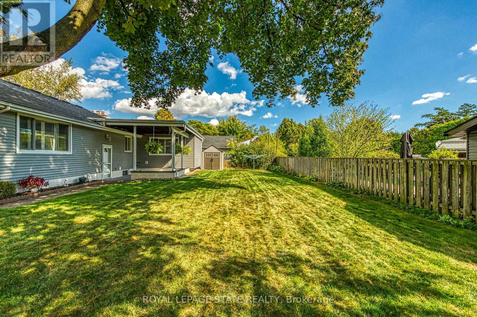 1040 Cedar Avenue, Burlington, Ontario  L7T 2S1 - Photo 31 - W12451219