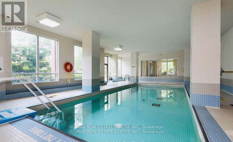 1901 - 1359 Rathburn Road E, Mississauga, Ontario  L4W 5P7 - Photo 23 - W12451237
