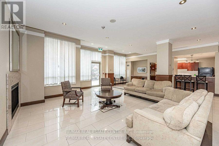 1901 - 1359 Rathburn Road E, Mississauga, Ontario  L4W 5P7 - Photo 25 - W12451237
