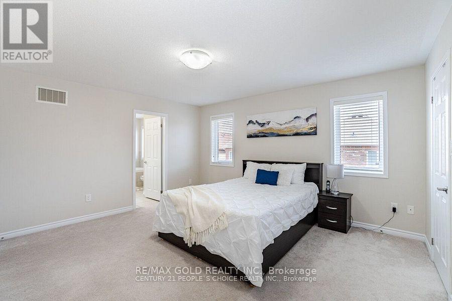 47 Stedford Crescent, Brampton, Ontario  L7A 4P5 - Photo 13 - W12451238