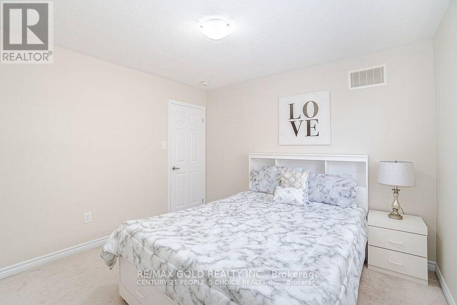 47 Stedford Crescent, Brampton, Ontario  L7A 4P5 - Photo 19 - W12451238