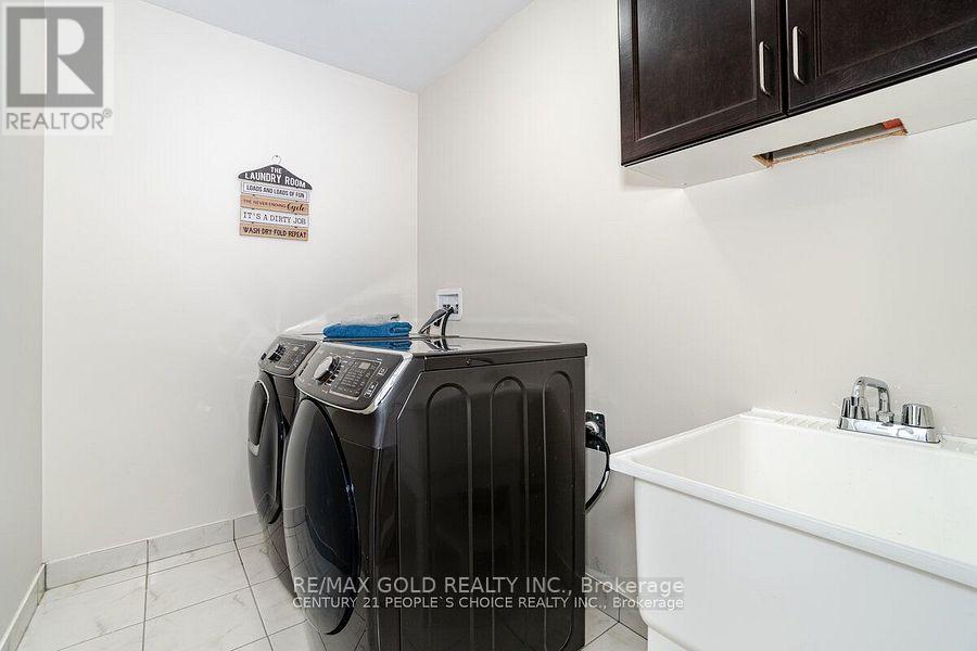47 Stedford Crescent, Brampton, Ontario  L7A 4P5 - Photo 23 - W12451238