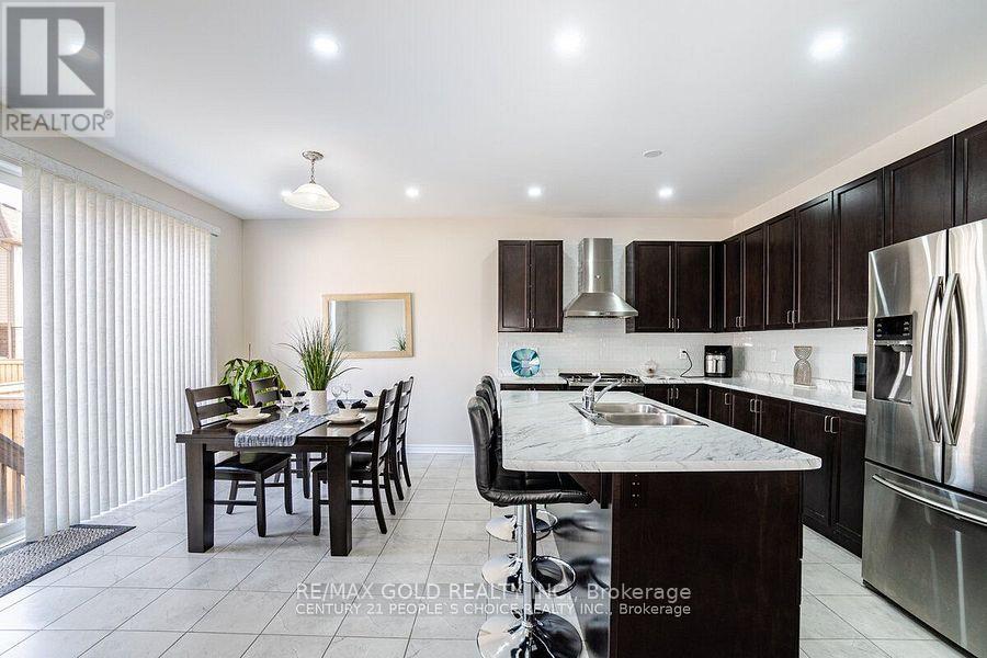 47 Stedford Crescent, Brampton, Ontario  L7A 4P5 - Photo 9 - W12451238