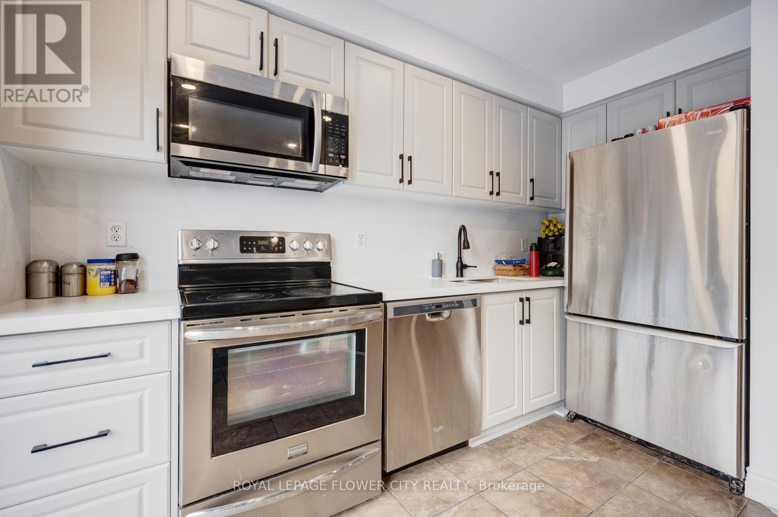 Unknown Address, ,     - Photo 11 - W12451257