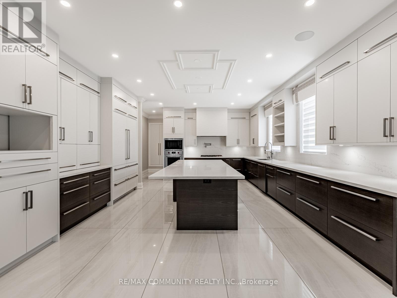 8508 Appleby Line, Milton, Ontario  L0P 1B0 - Photo 11 - W12451274