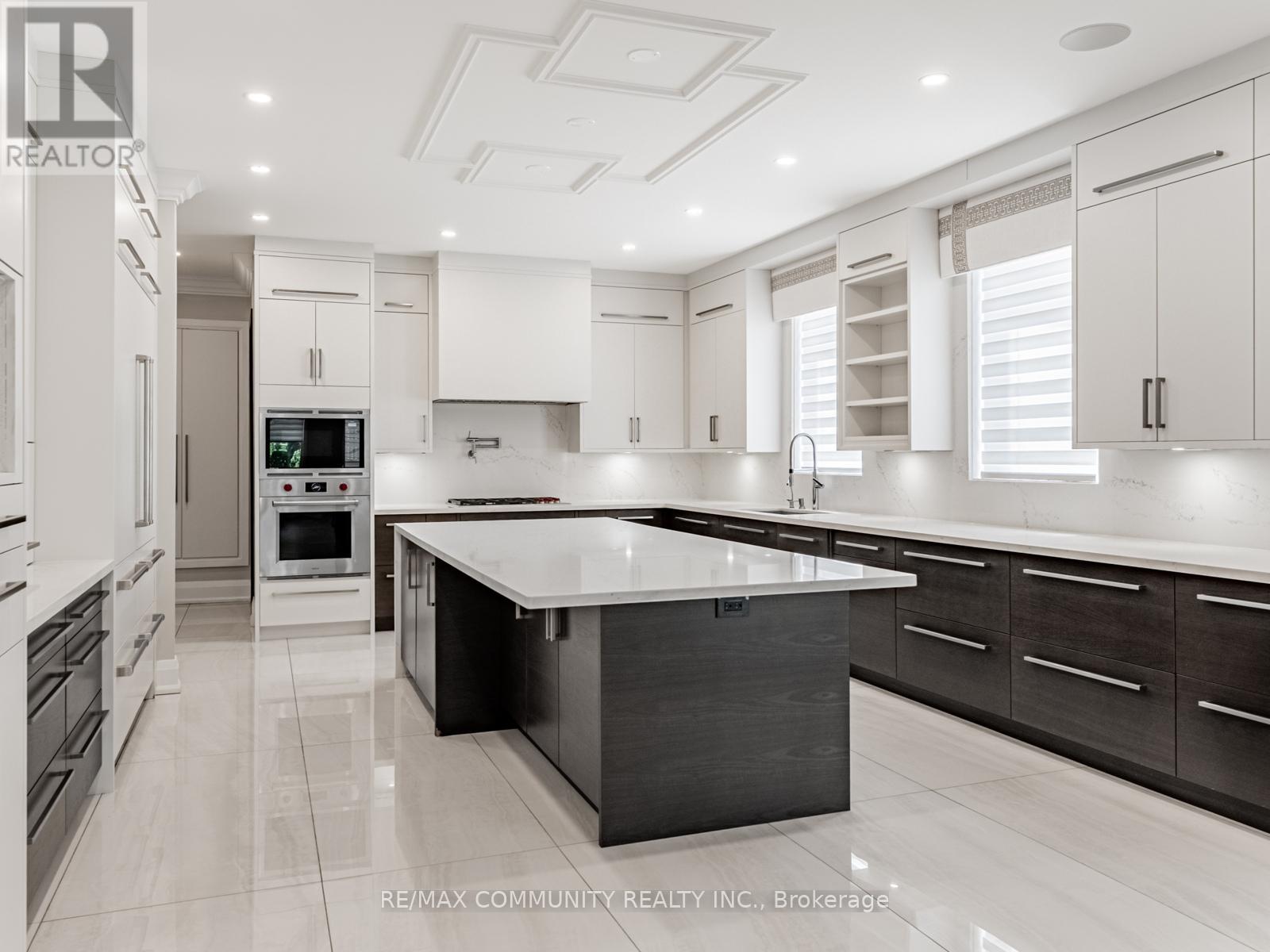 8508 Appleby Line, Milton, Ontario  L0P 1B0 - Photo 12 - W12451274