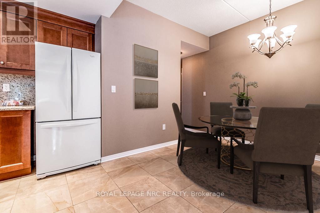 203 - 16 Sullivan Avenue, Thorold, Ontario  L2V 2Y2 - Photo 4 - X12451365