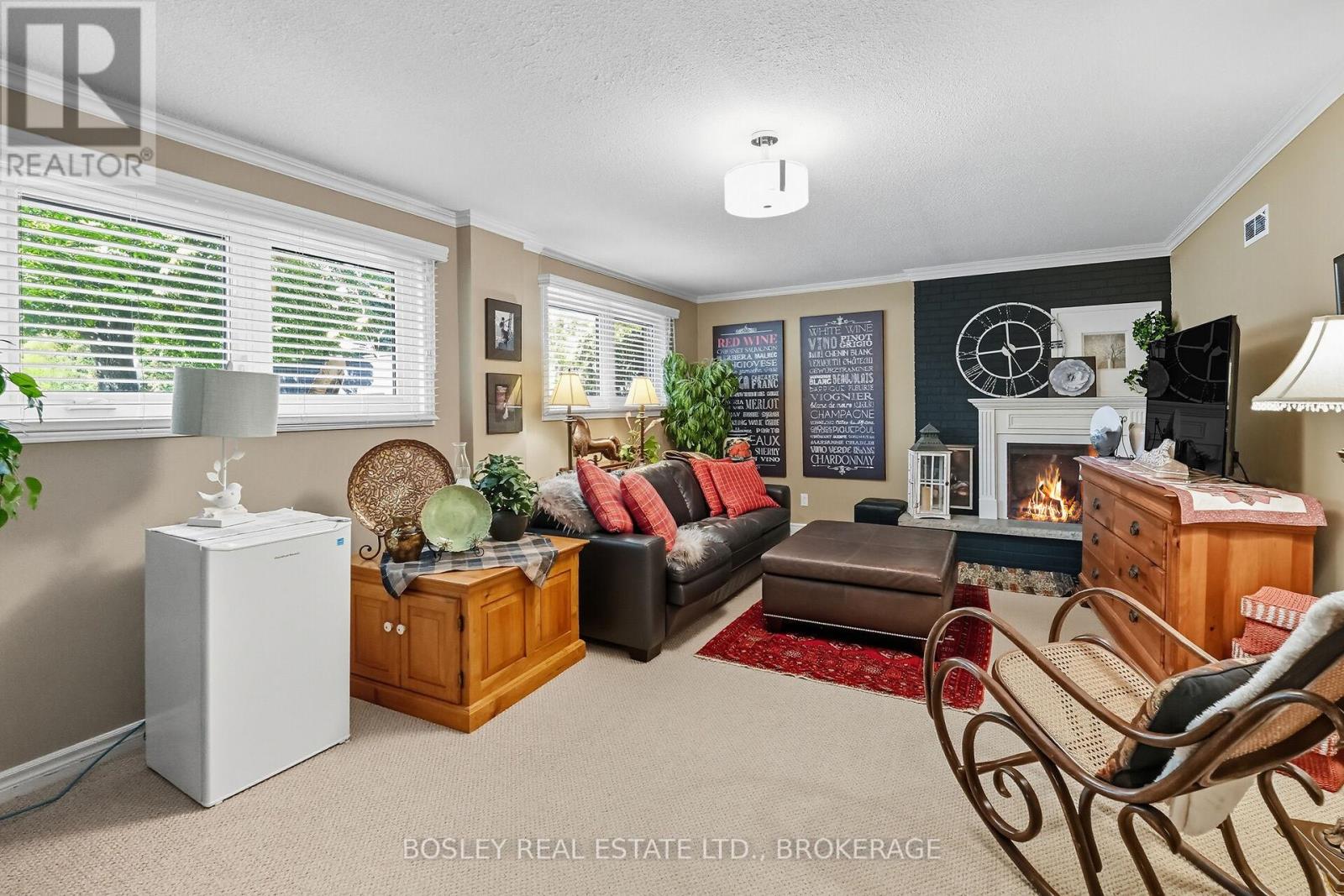 10 Northgate Circle, Niagara-On-The-Lake, Ontario  L0S 1J0 - Photo 4 - X12451372
