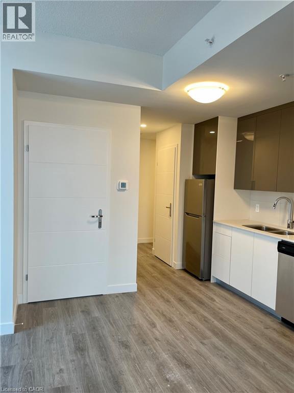 60 Frederick St Street Unit# 3902, Kitchener, Ontario  N2H 2L7 - Photo 14 - 40777402