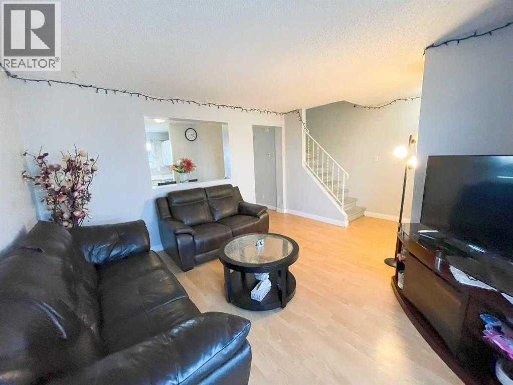 2038 7 Avenue N, Lethbridge, Alberta  T1H 4Z1 - Photo 5 - A2259000