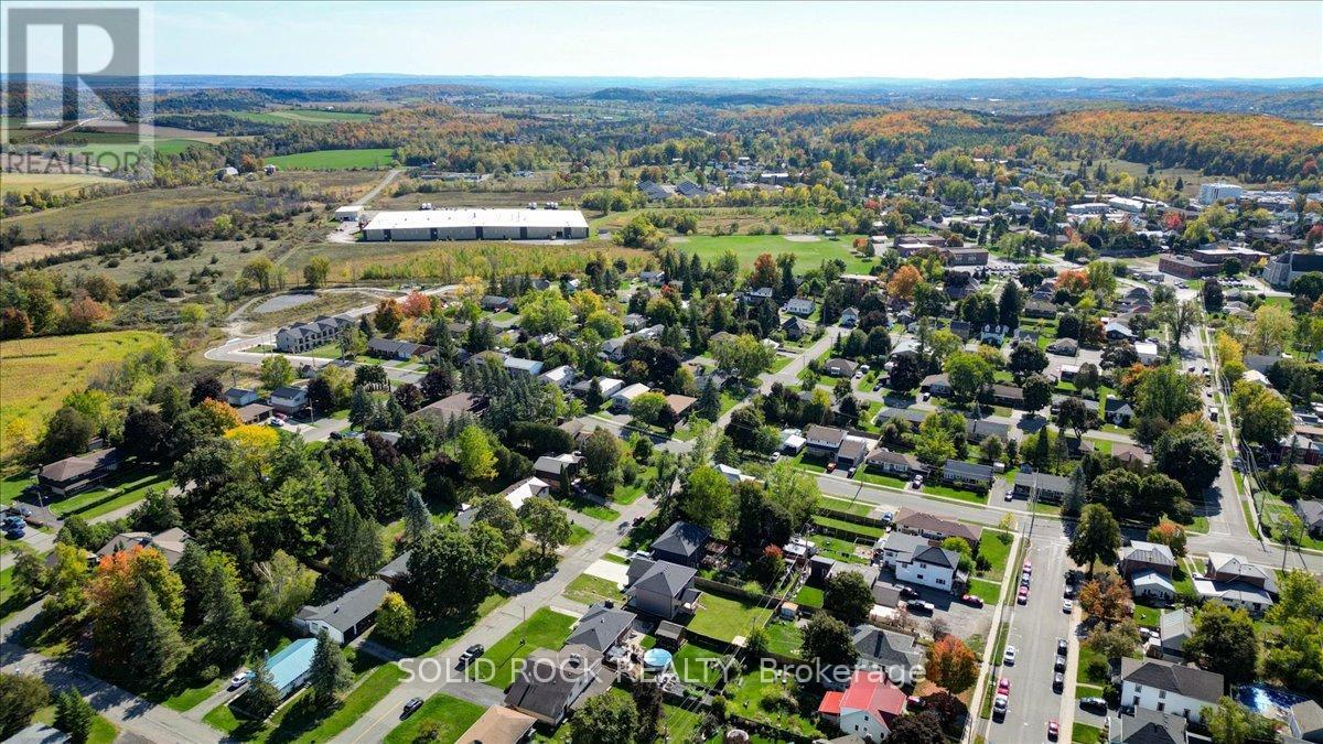 124 Cromwell Street, Trent Hills, Ontario  K0L 1L0 - Photo 46 - X12451266